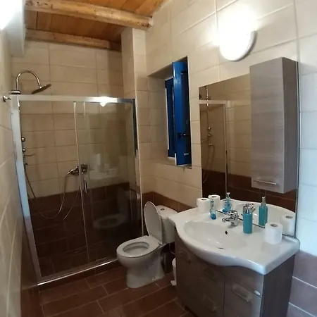 Apartment Filanthis