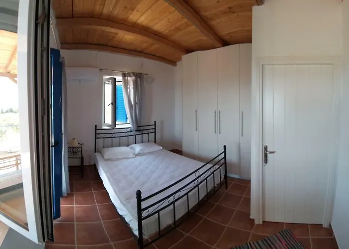 Lejlighed Filanthi'S Maisonette *